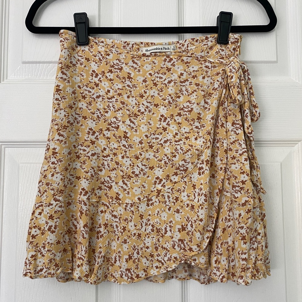 Abercrombie & Fitch Mini Skirt